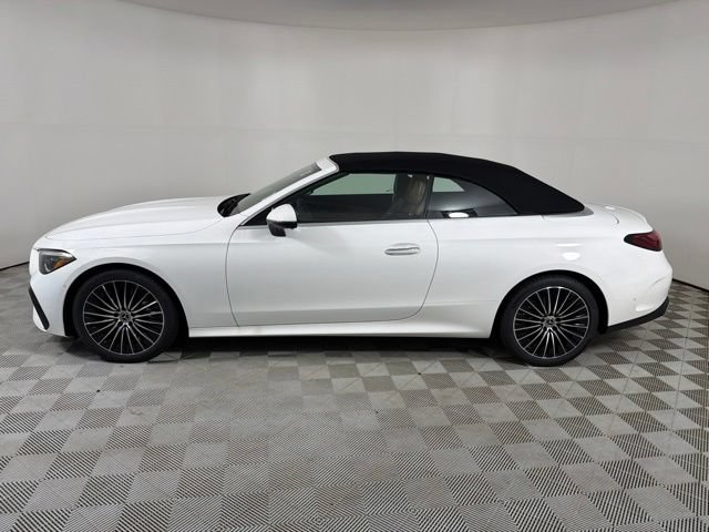New 2027 Mercedes-Benz CLE 450 4MATIC Cabriolet image 4