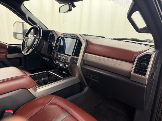 Used 2022 Ford F250 Platinum w/ FX4 Off-Road Package AWD/4WD image 15