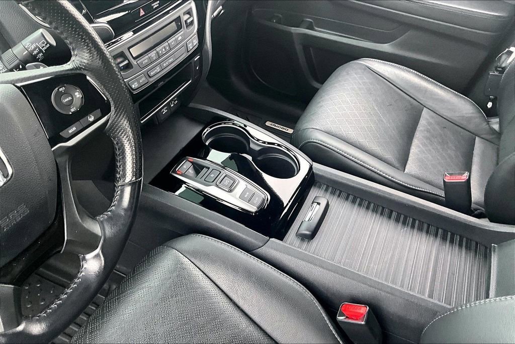 Used 2019 Honda Passport Touring image 18
