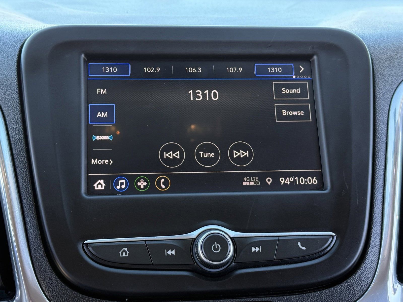 Used 2020 Chevrolet Equinox LT image 26