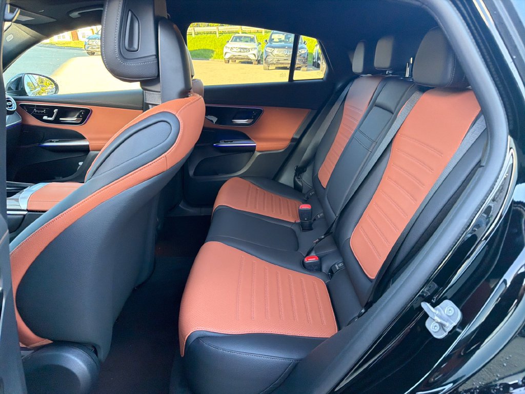 New 2027 Mercedes-Benz GLC 300 4MATIC image 29