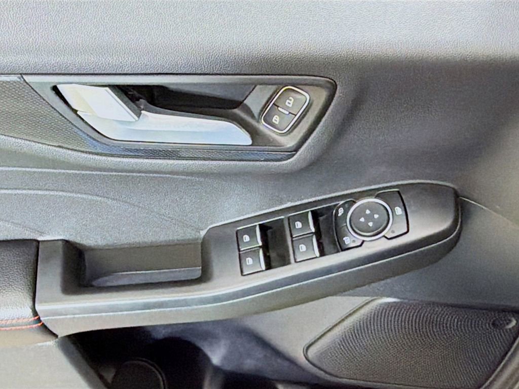 Used 2023 Ford Escape ST-Line w/ Tech Pack #1 image 28