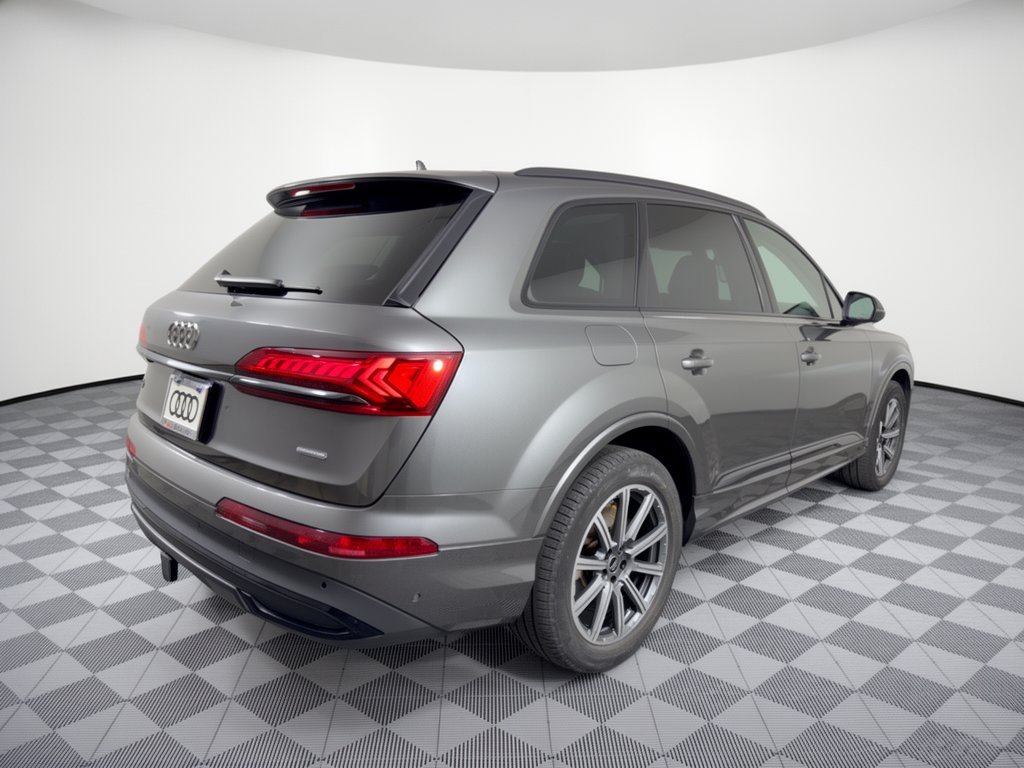Used 2024 Audi Q7 2.0T Premium Plus w/ Premium Plus Package AWD/4WD image 8