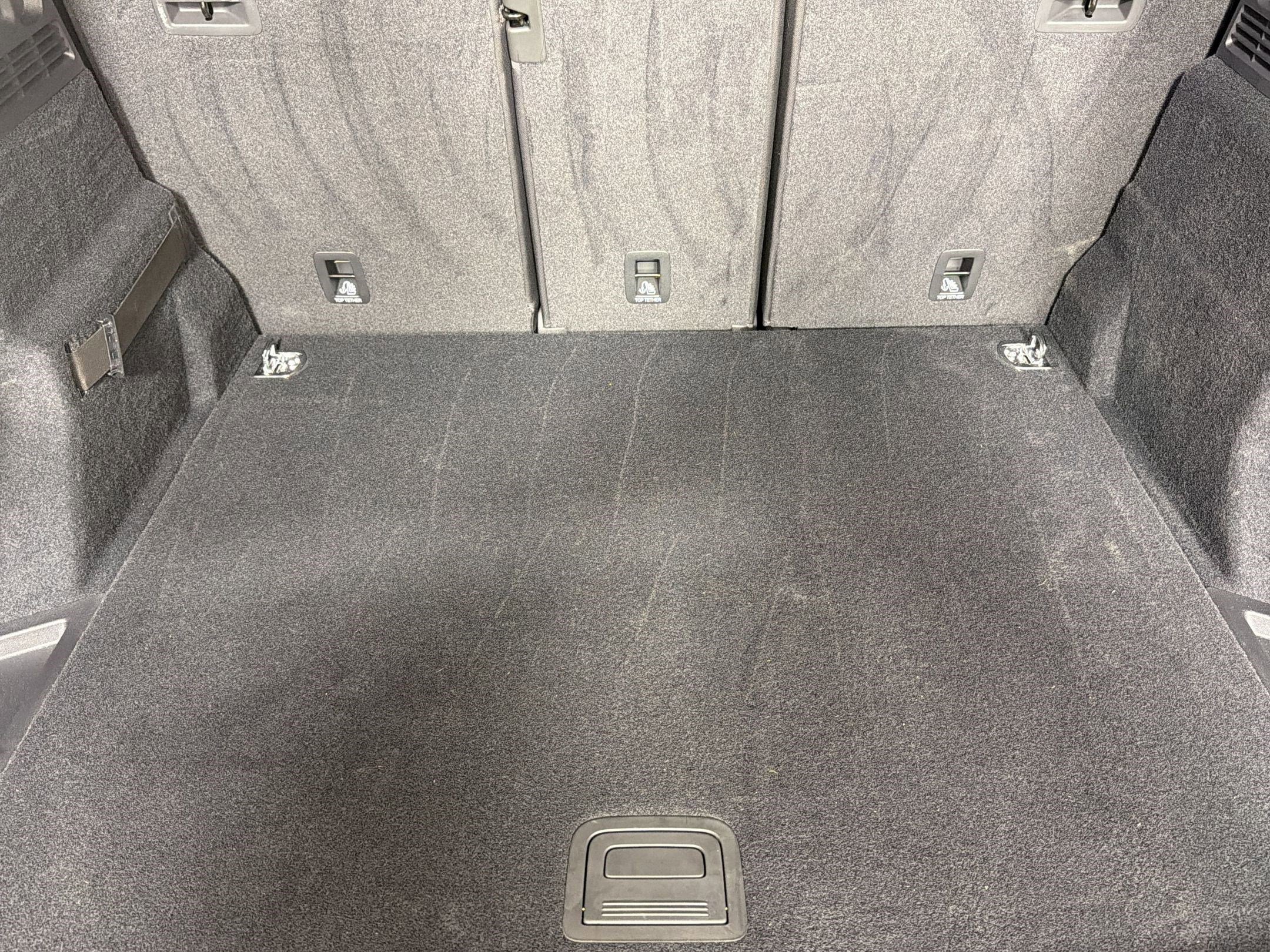 Used 2025 Audi Q5 Premium w/ Convenience Package image 22