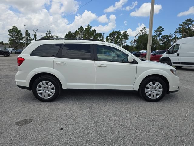 Used 2019 Dodge Journey SE w/ Connectivity Group FWD image 3