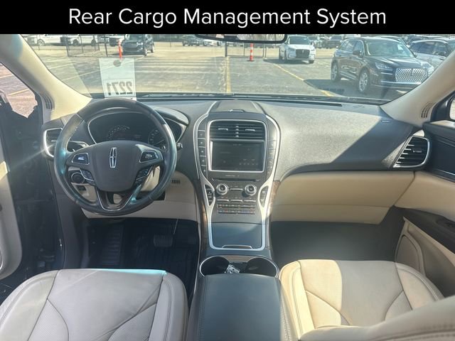 Used 2016 Lincoln MKX Reserve w/ Technology Package AWD/4WD image 17