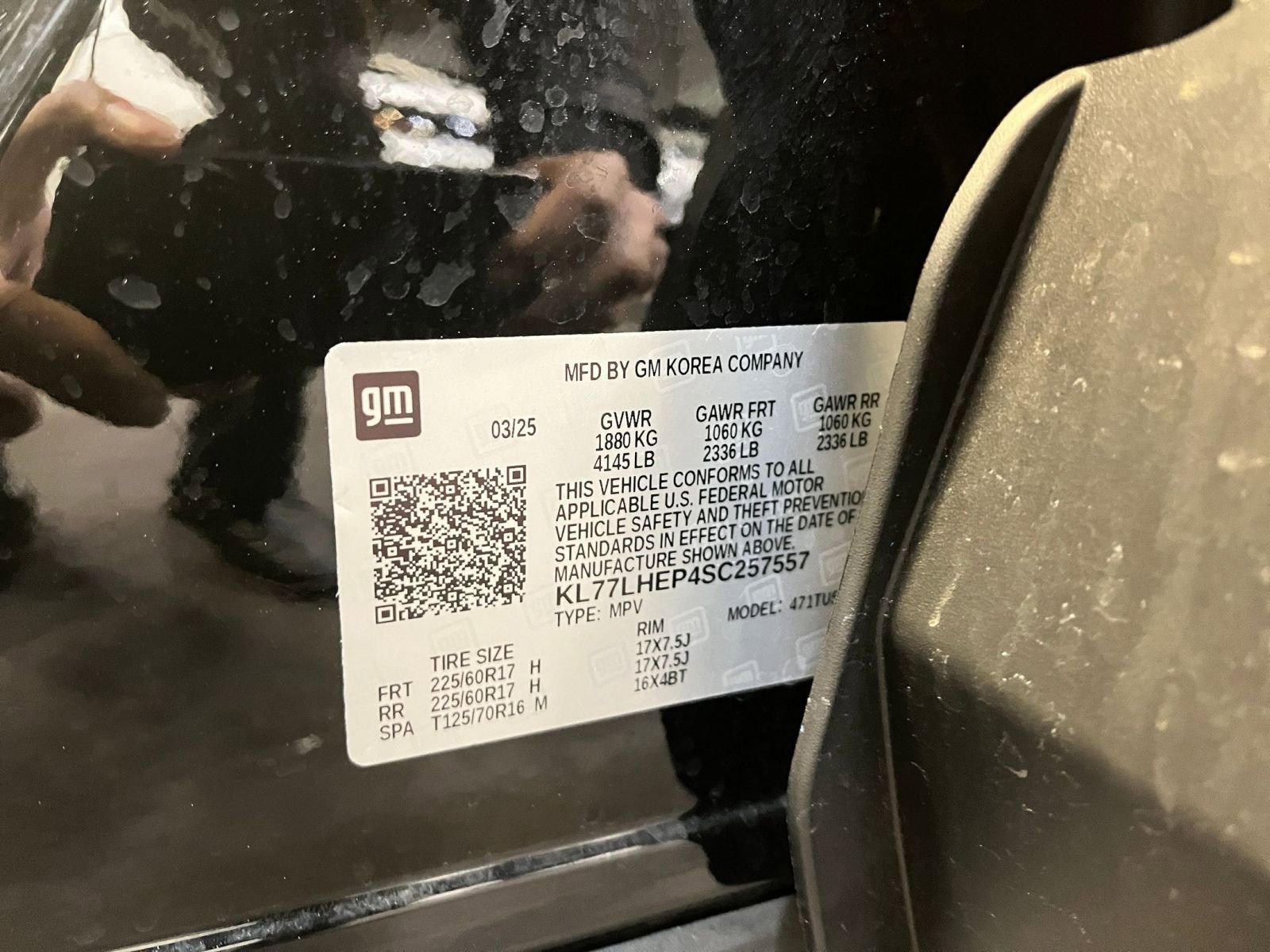 Used 2025 Chevrolet Trax LT w/ LT Convenience Package image 28