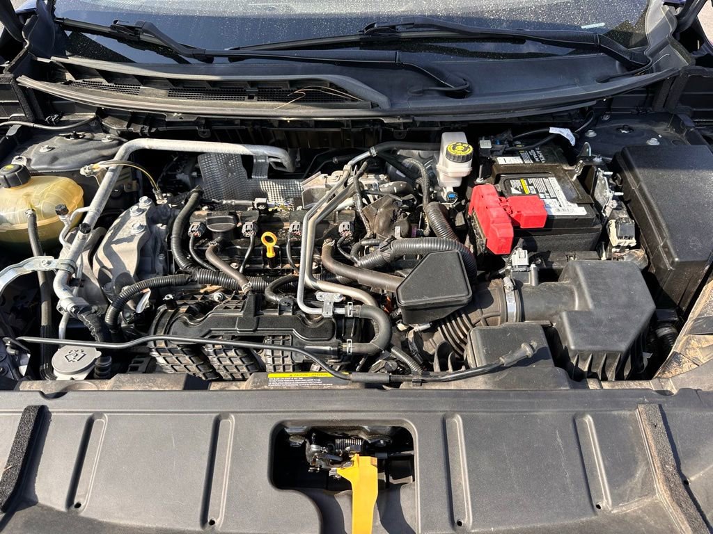 Used 2021 Nissan Rogue S image 33