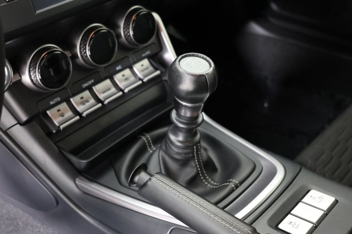 Used 2023 Toyota GR86 RWD image 6