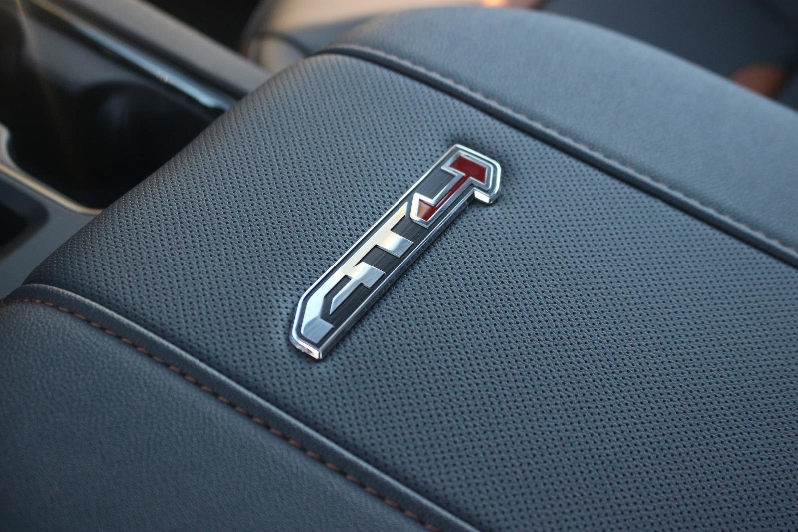 New 2026 GMC Sierra 3500 AT4 w/ AT4 Premium Plus Package image 16