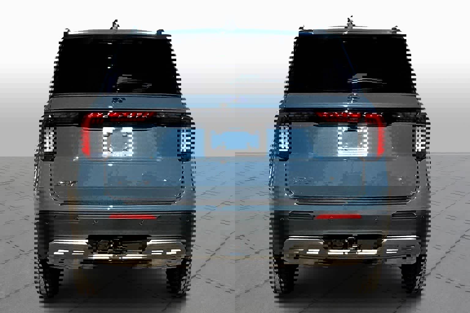 New 2026 Ford Explorer Active w/ Active Comfort Package image 4