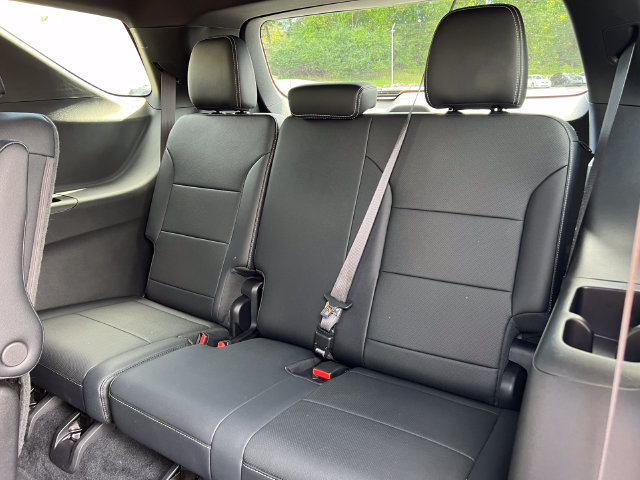 Used 2026 Chevrolet Traverse LT AWD/4WD image 5