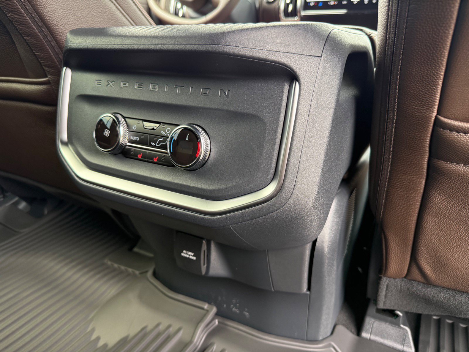New 2027 Ford Expedition Max King Ranch AWD/4WD image 21