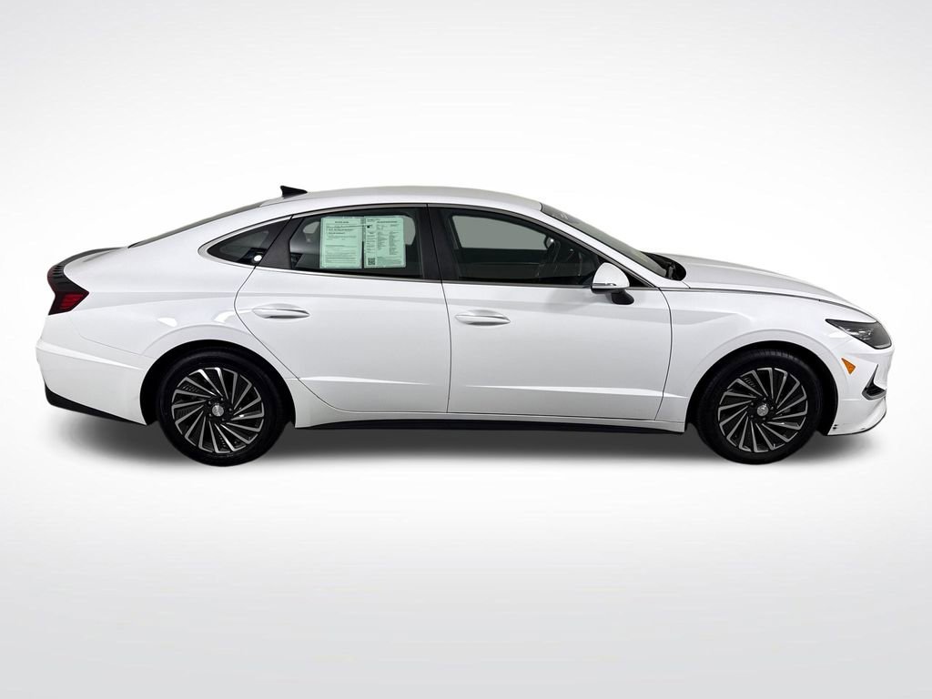 Certified 2023 Hyundai Sonata SEL w/ Cargo Package FWD image 2