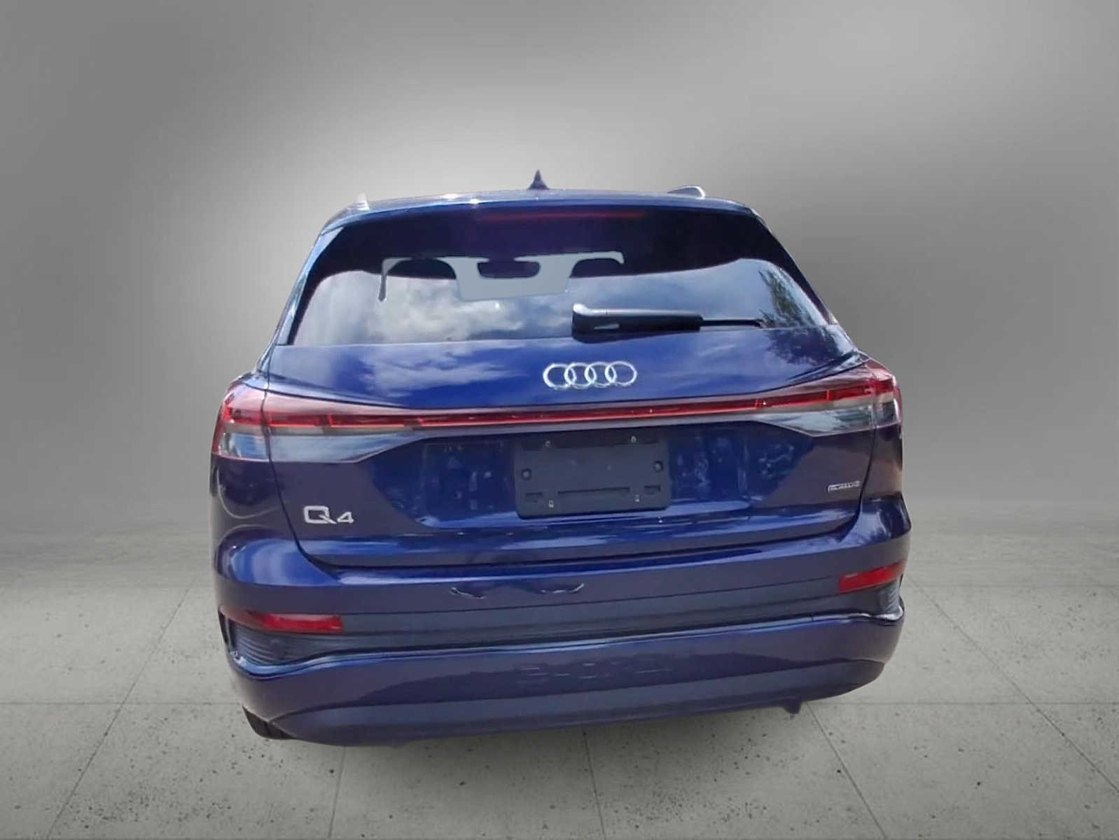 Used 2023 Audi Q4 e-tron Premium Plus w/ Premium Plus AWD/4WD image 7