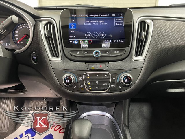 Used 2023 Chevrolet Malibu LT image 16