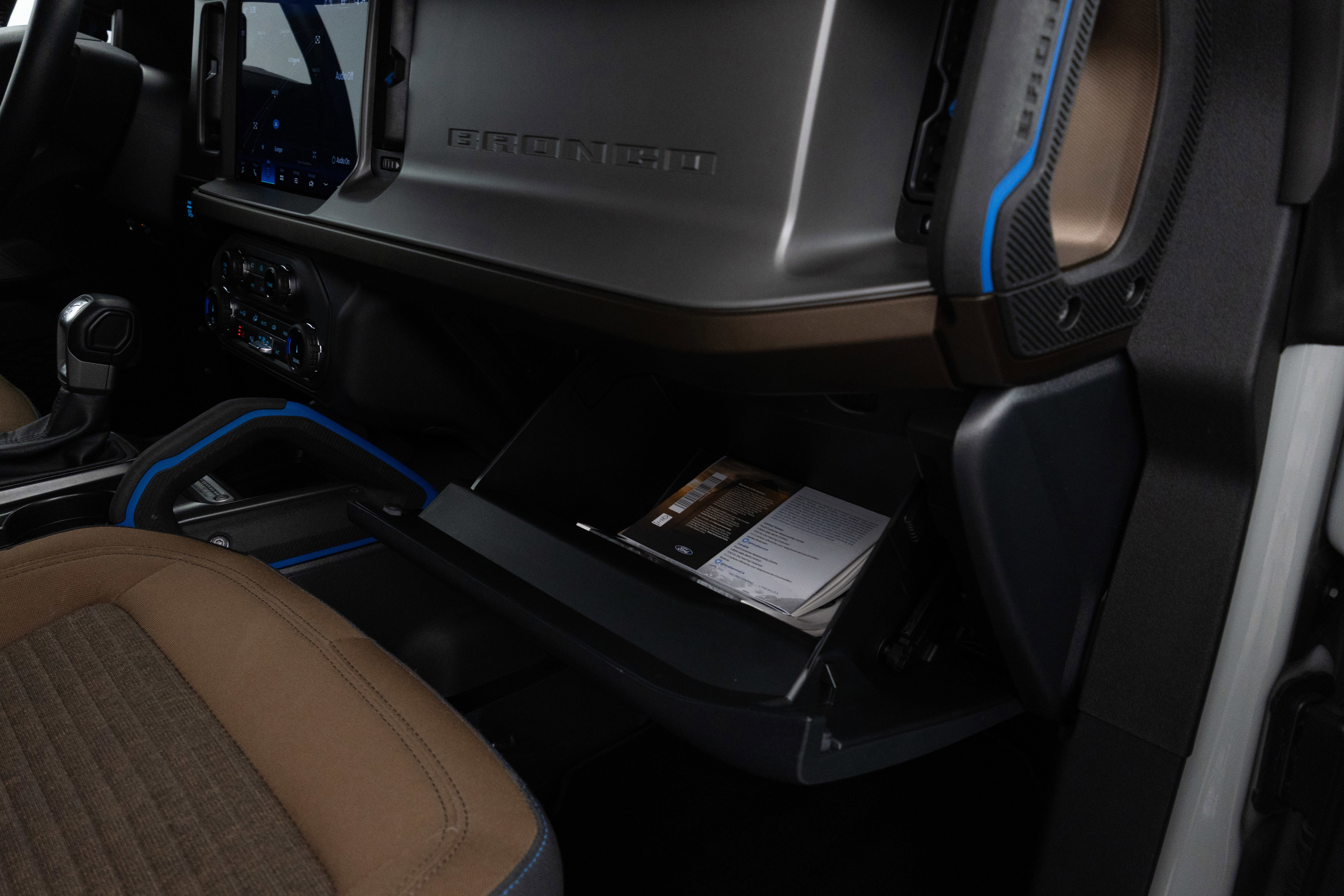 Used 2022 Ford Bronco Outer Banks image 28