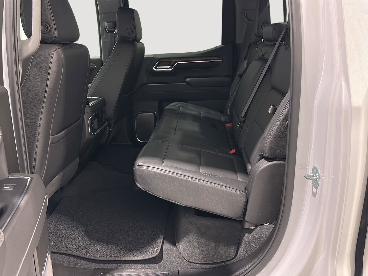 Used 2023 GMC Sierra 1500 Denali w/ Technology Package image 21