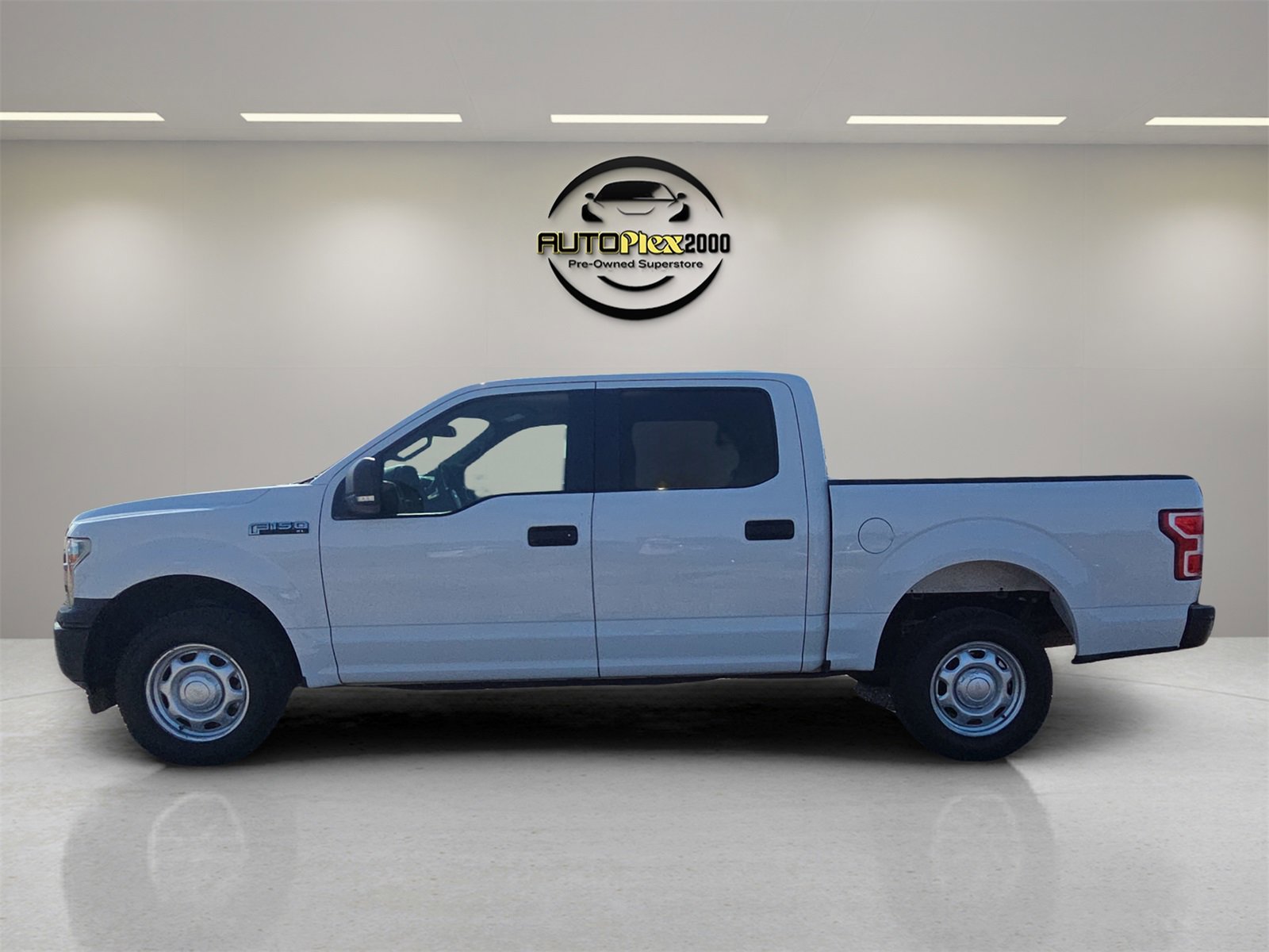 Used 2019 Ford F150 XL w/ Equipment Group 101A Mid image 4