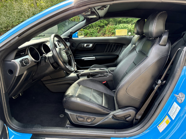 Certified 2022 Ford Mustang Premium RWD image 25