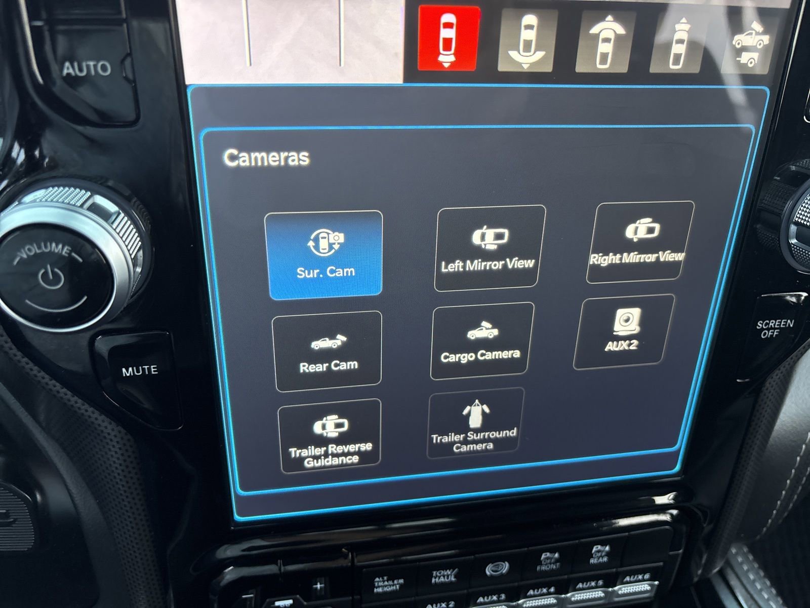 Used 2022 RAM 3500 Limited w/ Night Edition AWD/4WD image 25