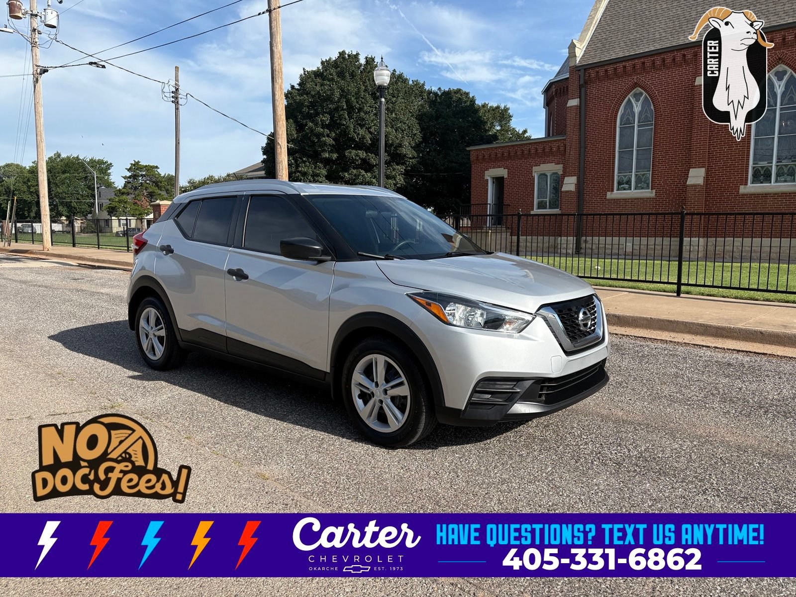 Used 2018 Nissan Kicks S FWD image 1