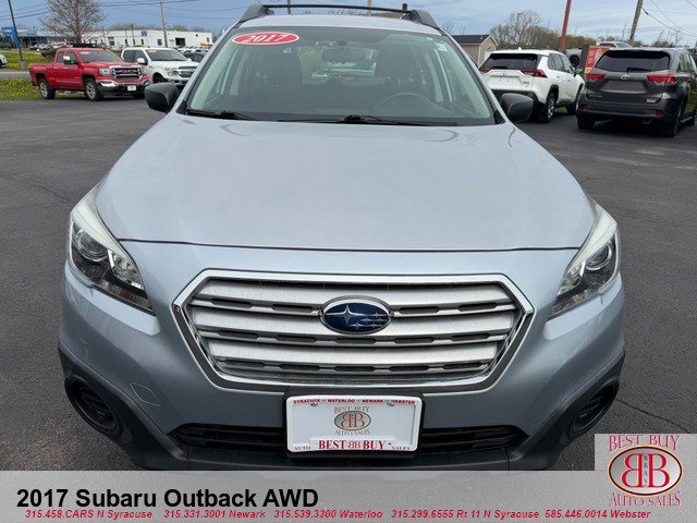 Used 2017 Subaru Outback 2.5i AWD/4WD image 4