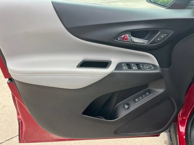 Used 2019 Chevrolet Equinox Premier FWD image 12