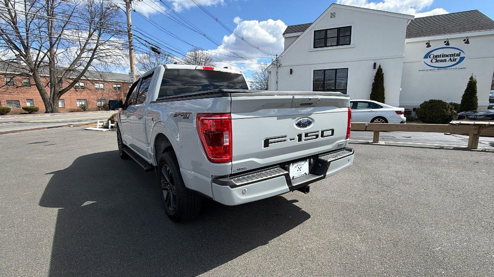 Used 2023 Ford F150 XLT w/ Equipment Group 302A High image 5