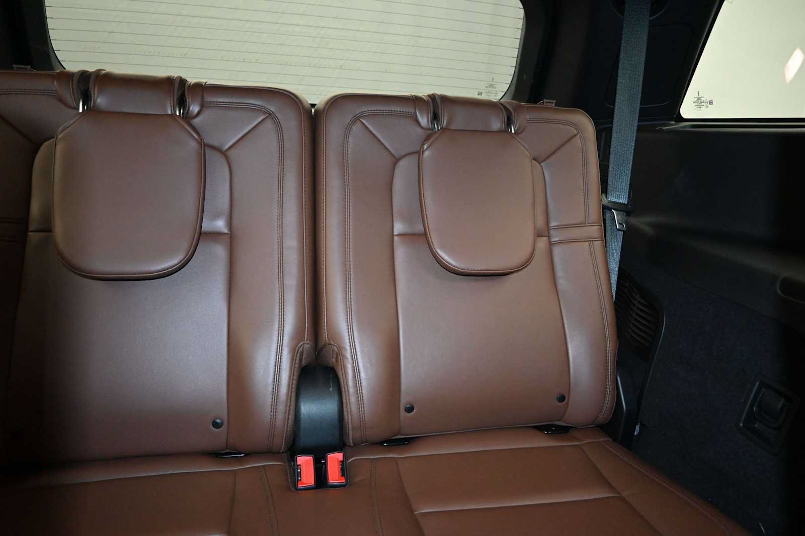 Used 2020 Lincoln Aviator Reserve w/ Equipment Group 202A AWD/4WD image 32