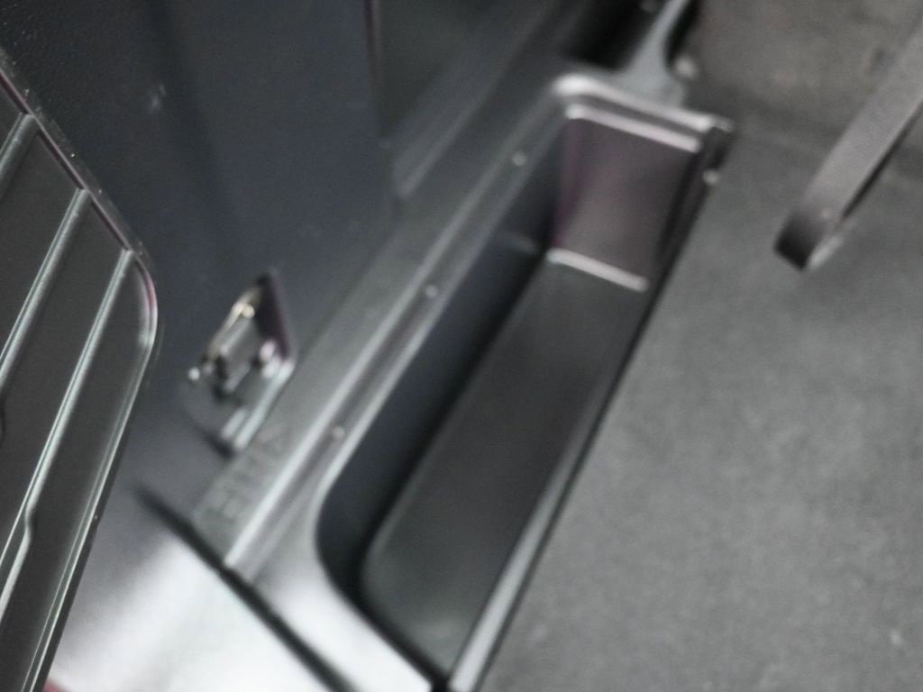 Certified 2022 Ford Explorer XLT image 37