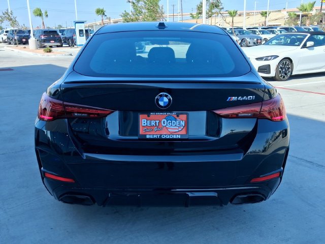 New 2026 BMW M440i w/ Premium Package RWD image 6