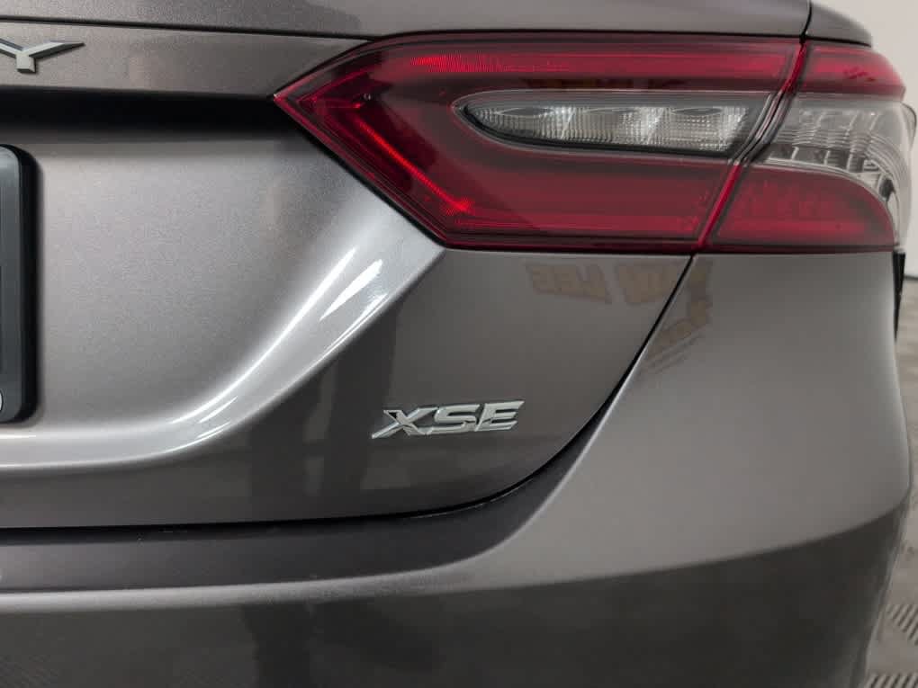 Used 2024 Toyota Camry XSE FWD image 12