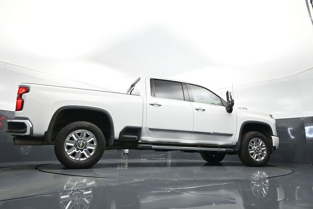 Used 2024 Chevrolet Silverado 2500 High Country w/ Z71 Off-Road Package AWD/4WD image 29