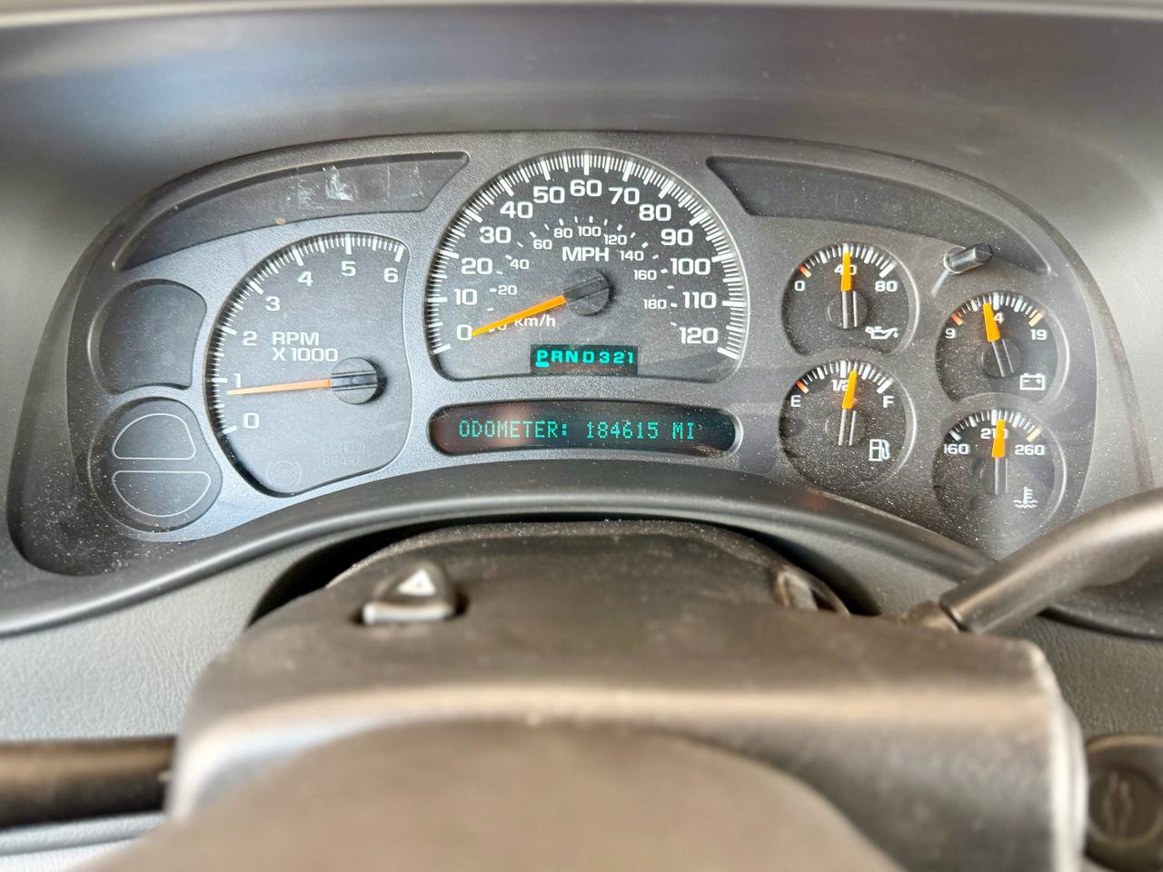 Used 2004 Chevrolet Tahoe LT w/ LT Preferred Equipment Group AWD/4WD image 19