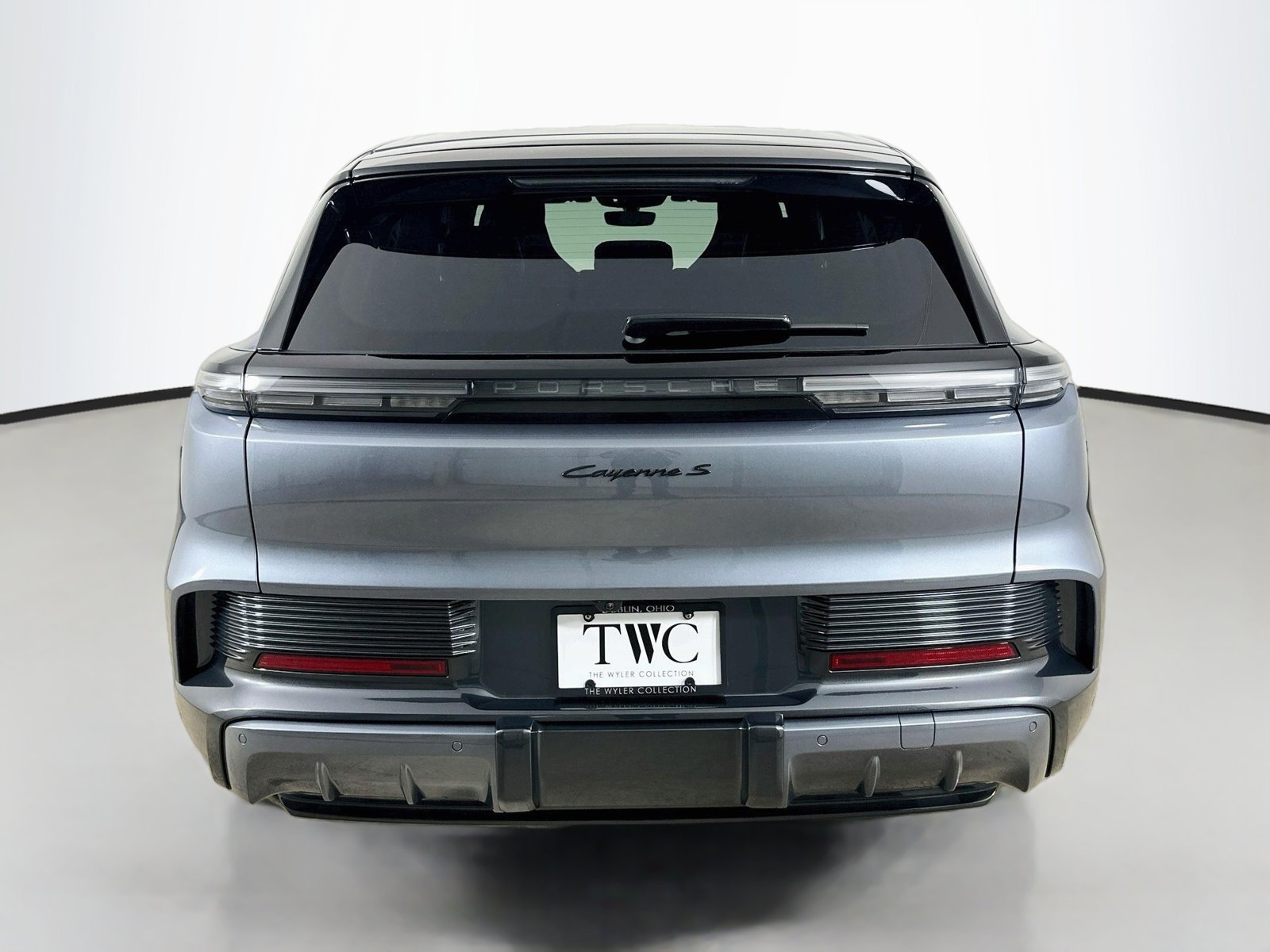 New 2026 Porsche Cayenne S AWD/4WD image 6