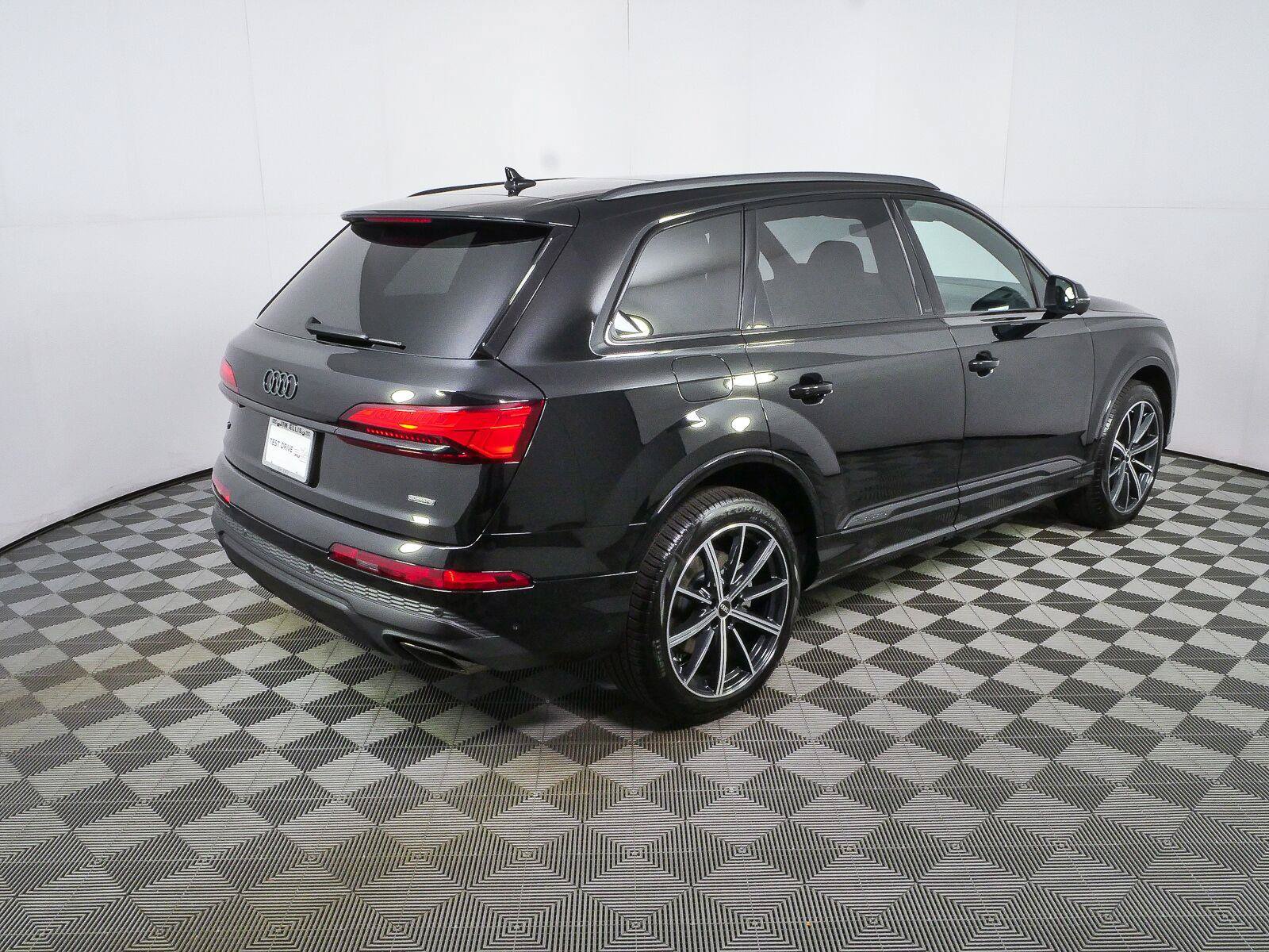 New 2026 Audi Q7 2.0T Premium Plus AWD/4WD image 69