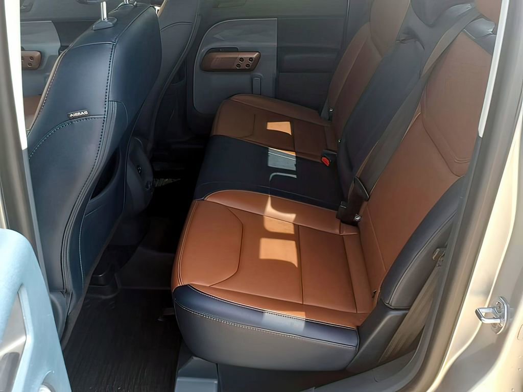 Used 2022 Ford Maverick Lariat w/ Equipment Group 500A Standard image 20