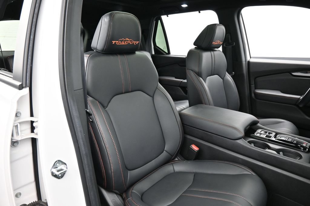 Certified 2025 Honda Pilot TrailSport image 39