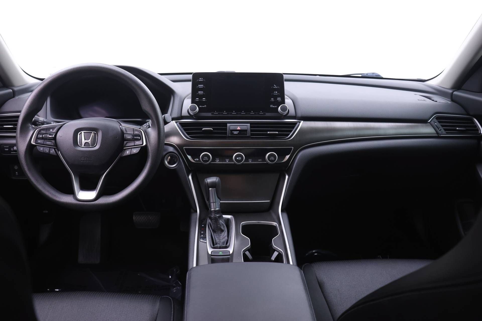 Certified 2019 Honda Accord LX image 5