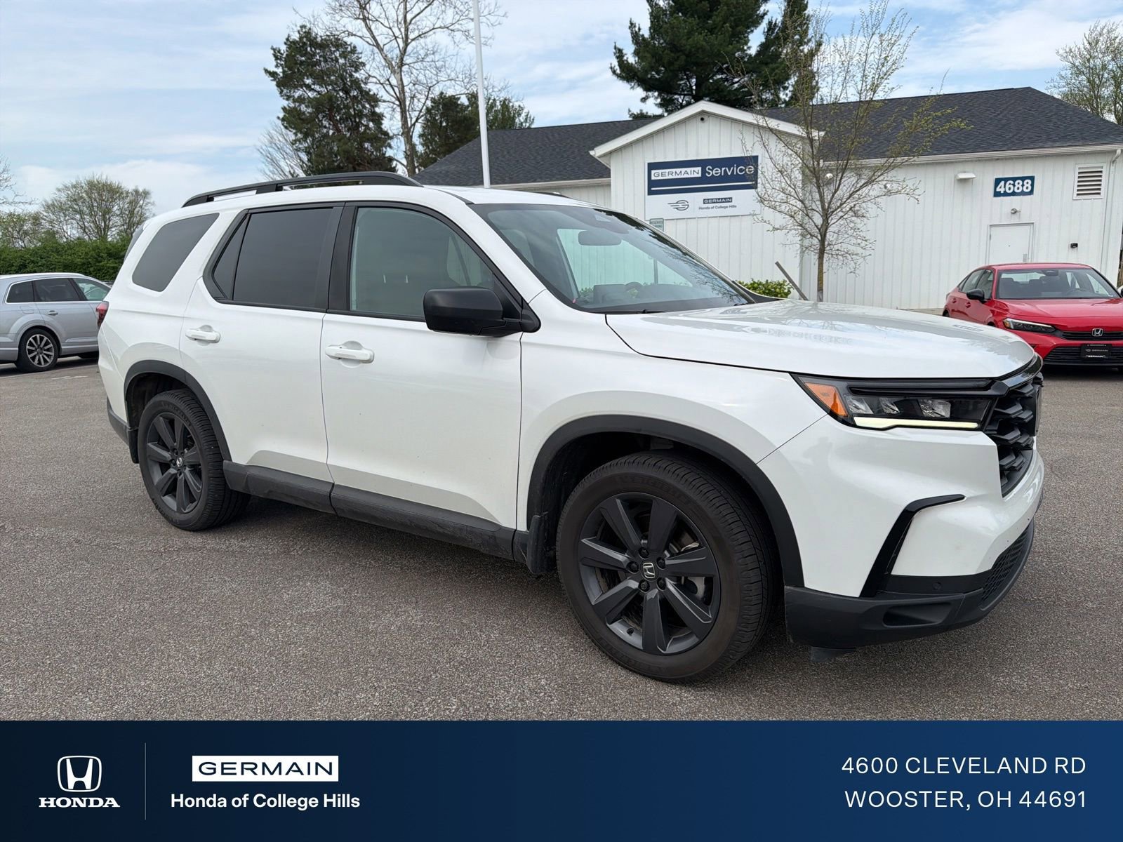Used 2023 Honda Pilot Sport image 3