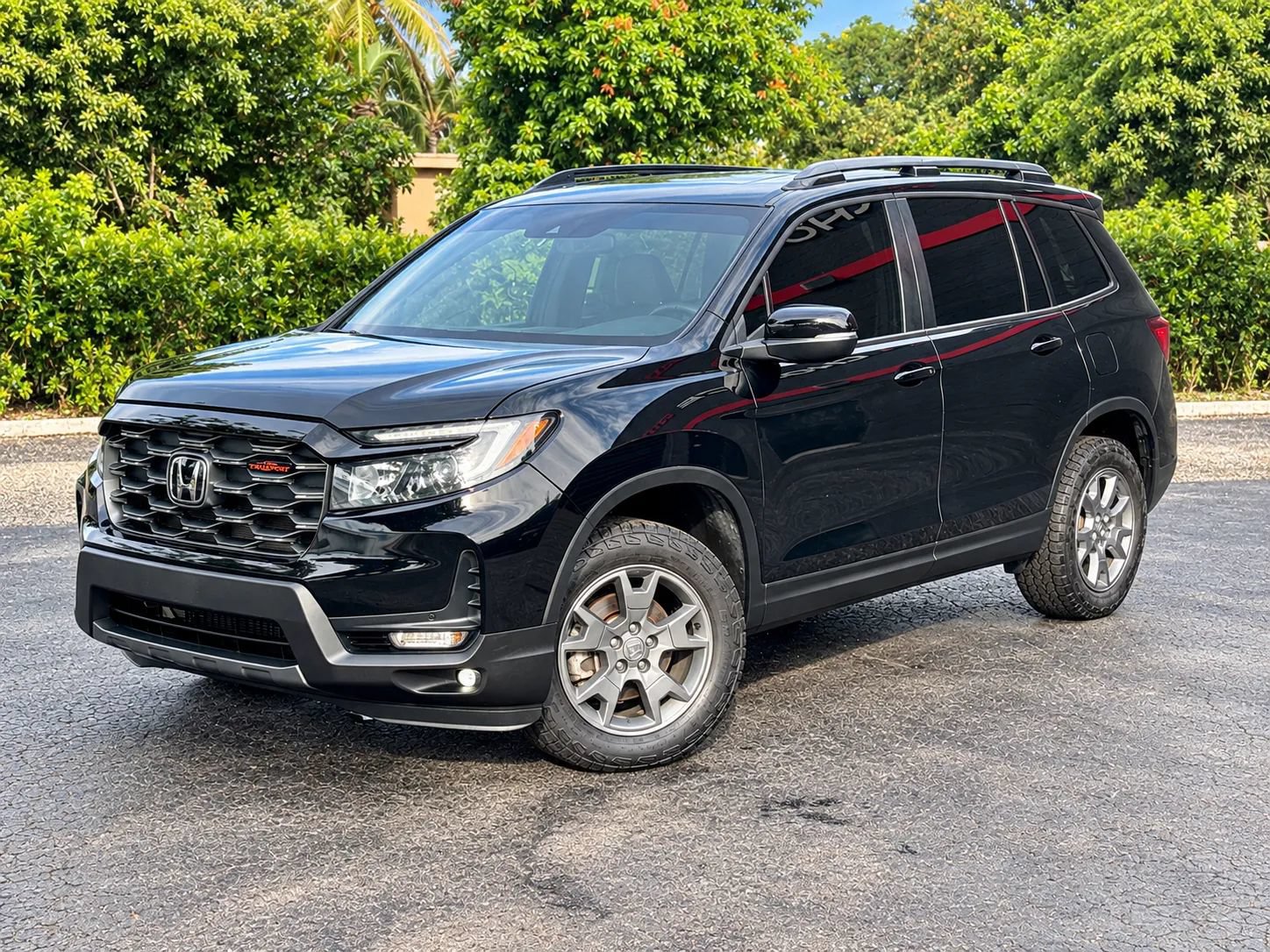 Used 2024 Honda Passport TrailSport image 4