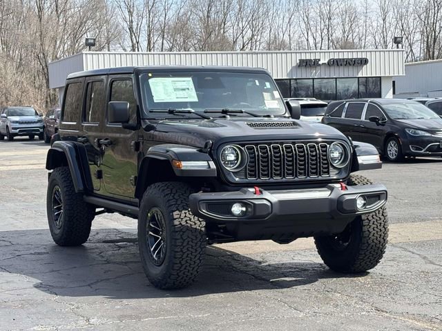 New 2026 Jeep Wrangler Unlimited Rubicon w/ Xtreme 35 Tire Package