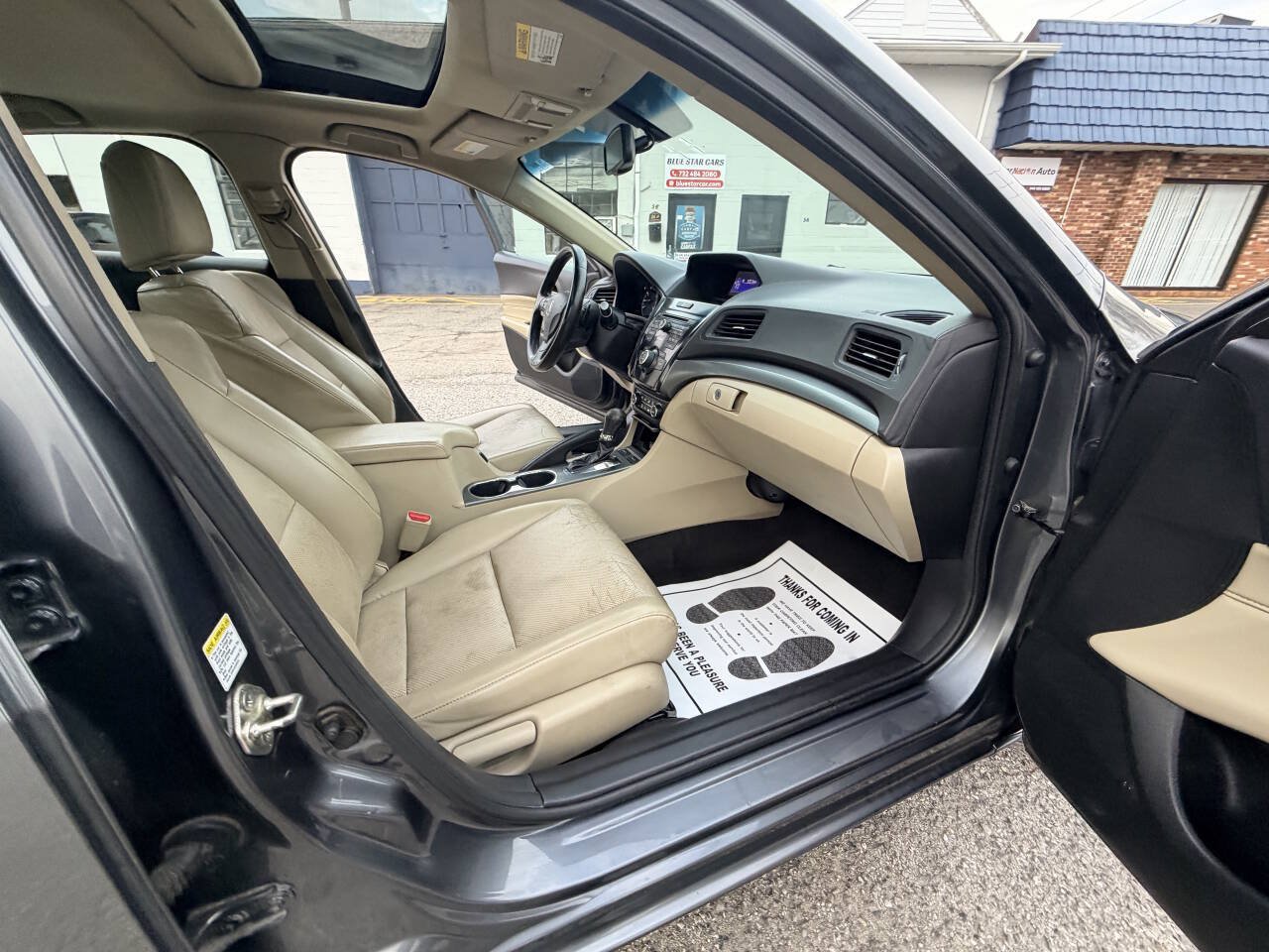Used 2014 Acura ILX w/ Premium Package FWD image 12