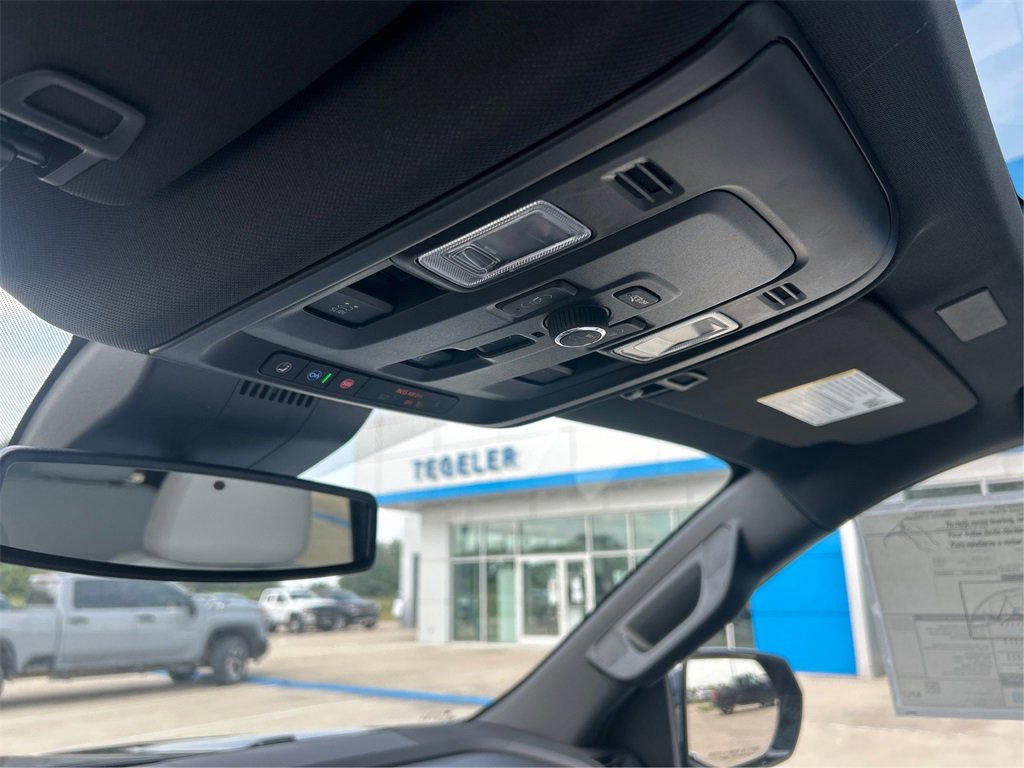 New 2025 Chevrolet Tahoe Premier w/ Sun And Tow Package image 17