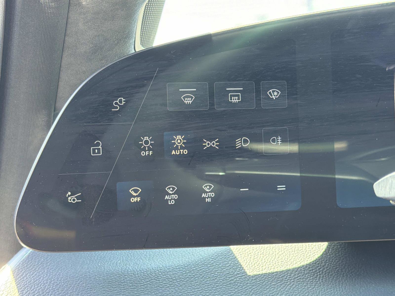 Used 2024 Lucid Air Touring image 16