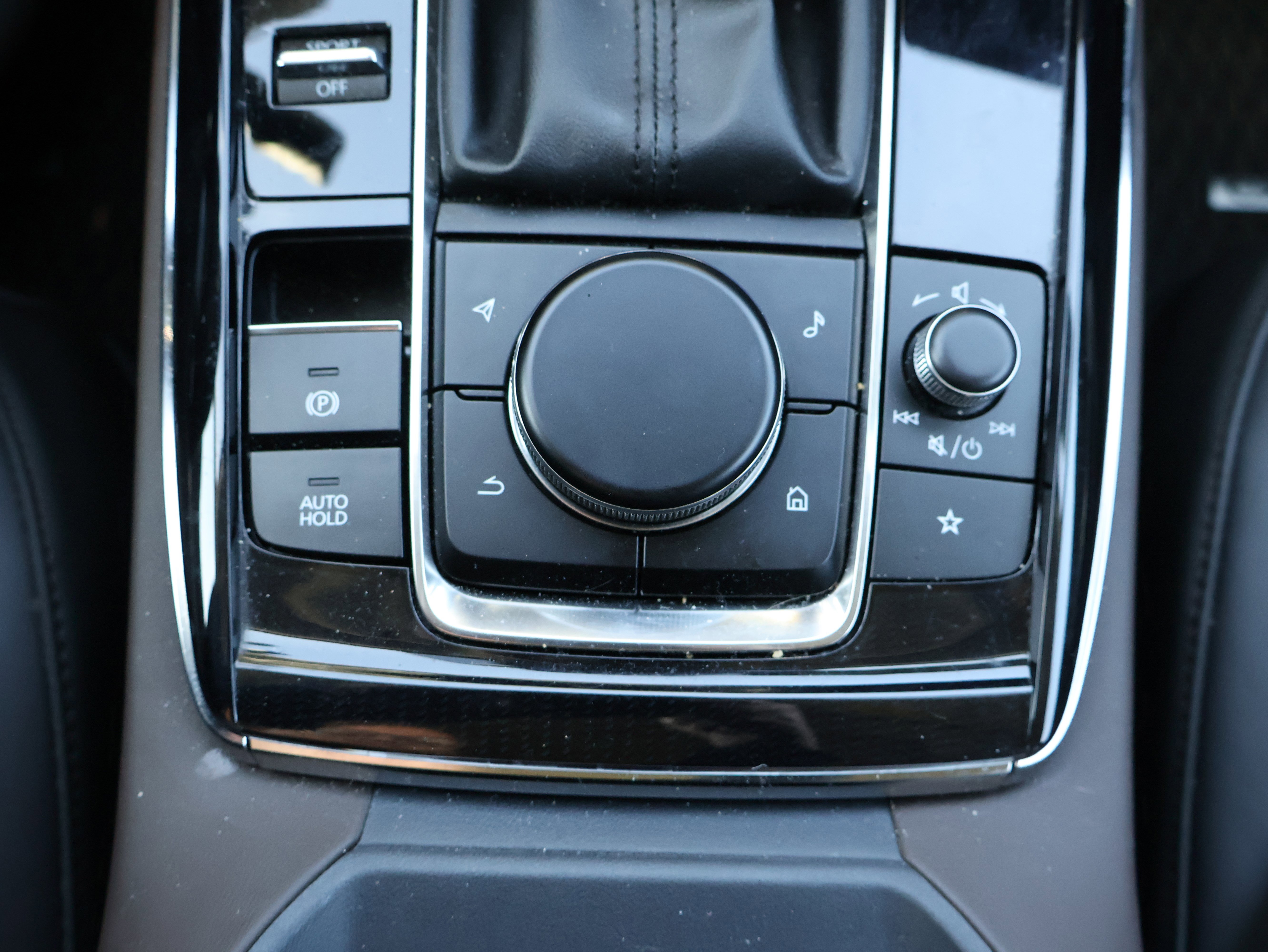 Certified 2025 MAZDA CX-30 2.5 Turbo w/ Premium Plus Pkg image 32