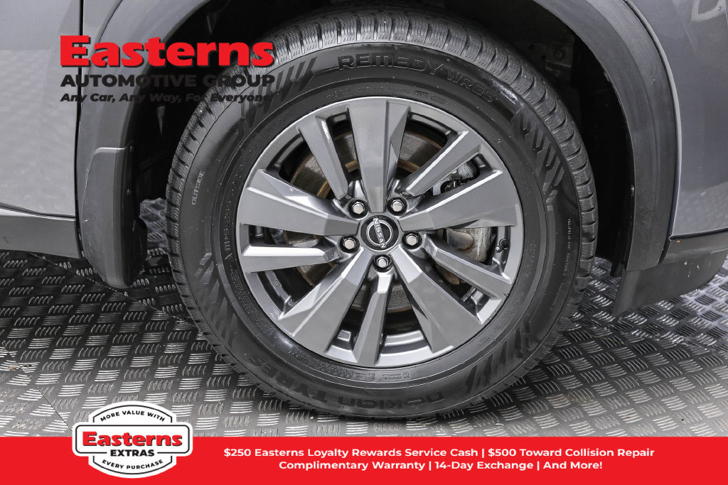 Used 2024 Nissan Pathfinder S AWD/4WD image 33