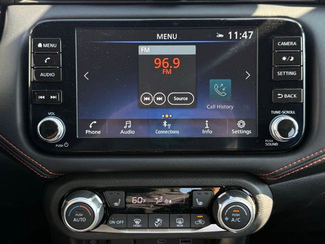 New 2025 Nissan Versa SR w/ Trunk Package FWD image 27