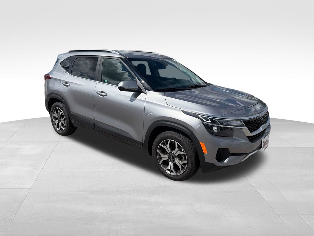Used 2022 Kia Seltos EX AWD/4WD image 15